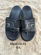 Nieuwe badslippers maat 44-45, Ophalen of Verzenden, Zo goed als nieuw