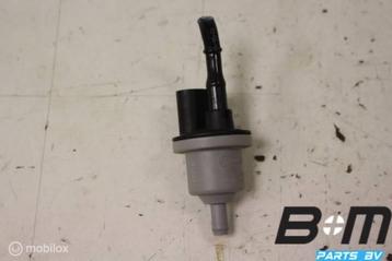 Magneetklep in onderdruksysteem Volkswagen Golf 7 06D133517B beschikbaar voor biedingen