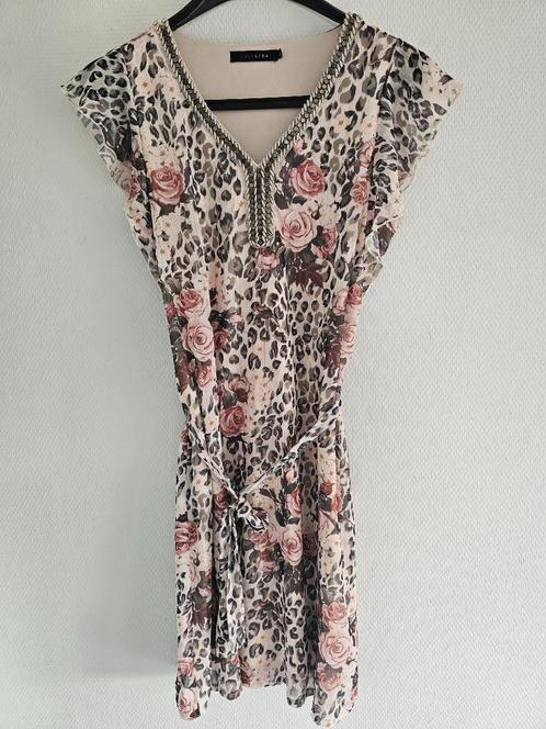 gekleurd kleedje met bloemenprint, Kleding | Dames, Jurken, Gedragen, Maat 36 (S), Overige kleuren, Boven de knie, Ophalen of Verzenden