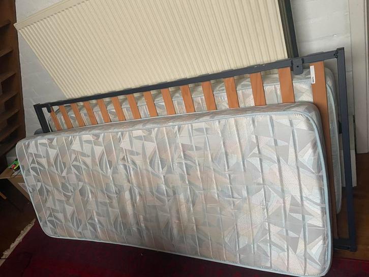 2 matrassen 75190 – logeer/kinderbed – koopje, Huis en Inrichting, Slaapkamer | Matrassen en Bedbodems, Zo goed als nieuw, Matras