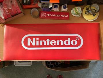Magnetische banner Nintendo beschikbaar voor biedingen