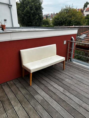 Sofa terrasse beschikbaar voor biedingen