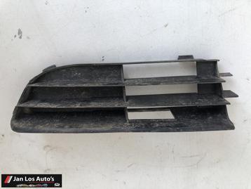 Bumper rooster links Audi Coupe GT B2 811853667D disponible aux enchères