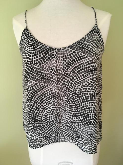 Dubbel topje met smalle bandjes, maat 36, Kleding | Dames, Topjes, Zo goed als nieuw, Maat 36 (S), Zwart, Zonder mouw, Ophalen of Verzenden