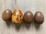 4 houten paaseieren, Ophalen of Verzenden, Zo goed als nieuw
