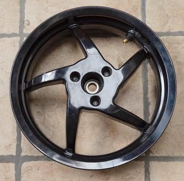 roue arrière scooter Aprilia achterwiel beschikbaar voor biedingen
