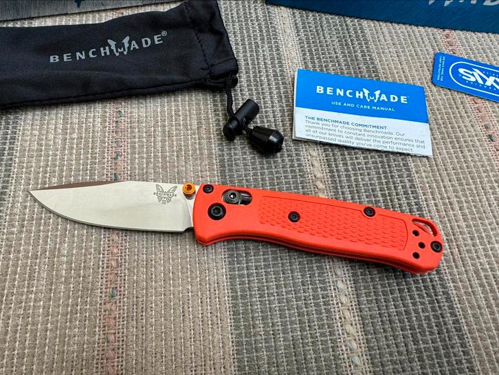 Benchmade Mini Bugout 533 Orange EDC Zakmes Mes Pocket Knife, Caravans en Kamperen, Kampeergereedschap, Nieuw, Ophalen of Verzenden