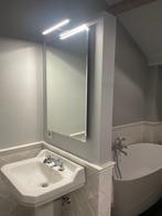 Badkamerspiegel met verlichting, Huis en Inrichting, Badkamer | Badkamermeubels, 50 tot 100 cm, Minder dan 25 cm, Minder dan 100 cm