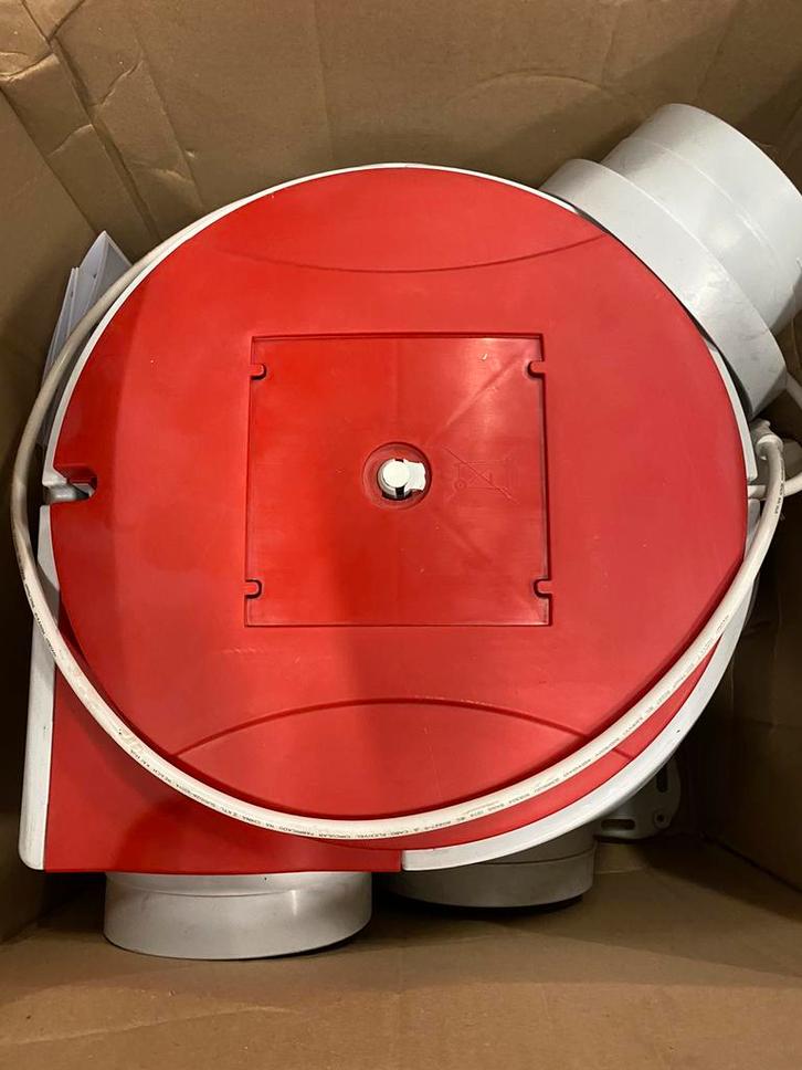 Zehnder ComfoFan Silent / Type: S R 275 /  C Systeem, Doe-het-zelf en Bouw, Ventilatie en Afzuiging, Zo goed als nieuw, Ventilator en Afzuiger