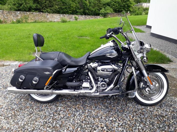 Road- King CLASSIC 2019, Motoren, Motoren | Harley-Davidson, Particulier, ABS, Cruise Control, Electronisch instelbare dempers