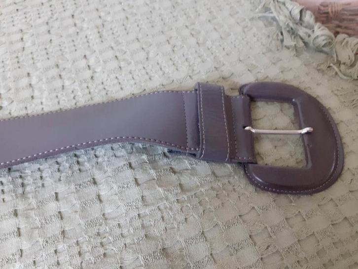 Diverse riemen/ceinturen voor dames, Kleding | Dames, Riemen en Ceinturen, Nieuw, Tailleriem, Ophalen of Verzenden