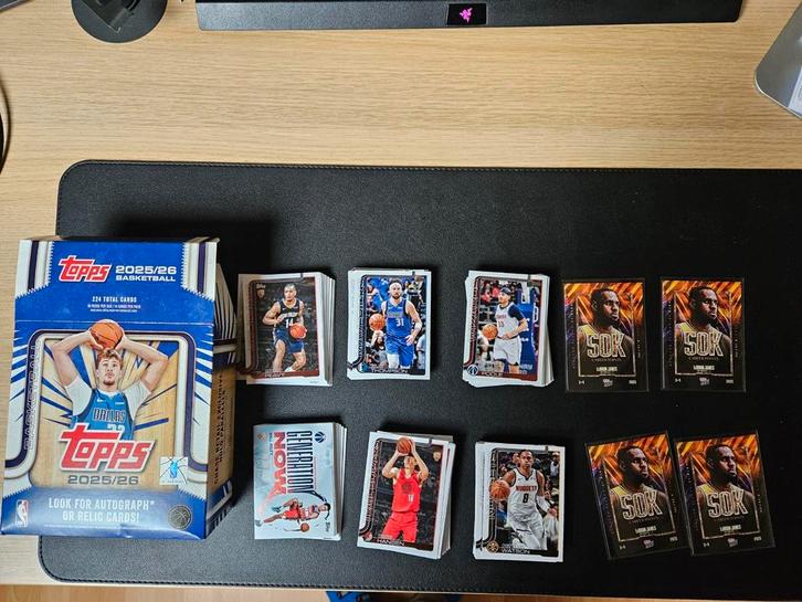 Topps NBA kaarten, Games en Spelcomputers, Spelcomputers | Nintendo NES, Zo goed als nieuw, Ophalen