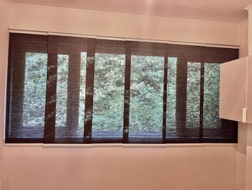 6 panneaux coulissants gris foncé sur triple rail beschikbaar voor biedingen