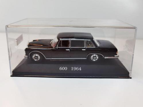 MERCEDES 600 Pullman 1964 1/43 IXO UH NEUVE +BOITIER PERPLEX, Hobby en Vrije tijd, Modelauto's | 1:43, Nieuw, Auto, Universal Hobbies