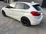 BMW 218i Active Tourer, Auto's, BMW, Monovolume, Leder en Stof, Wit, 2 Reeks Active Tourer