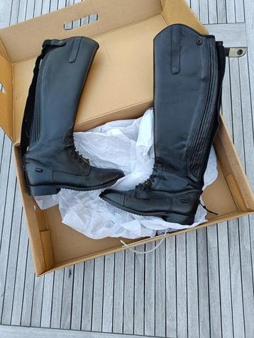 Rijlaarzen Leder beschikbaar voor biedingen