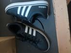 Blauw adidas schoenen., Blauw, Ophalen of Verzenden, Zo goed als nieuw, Adidas
