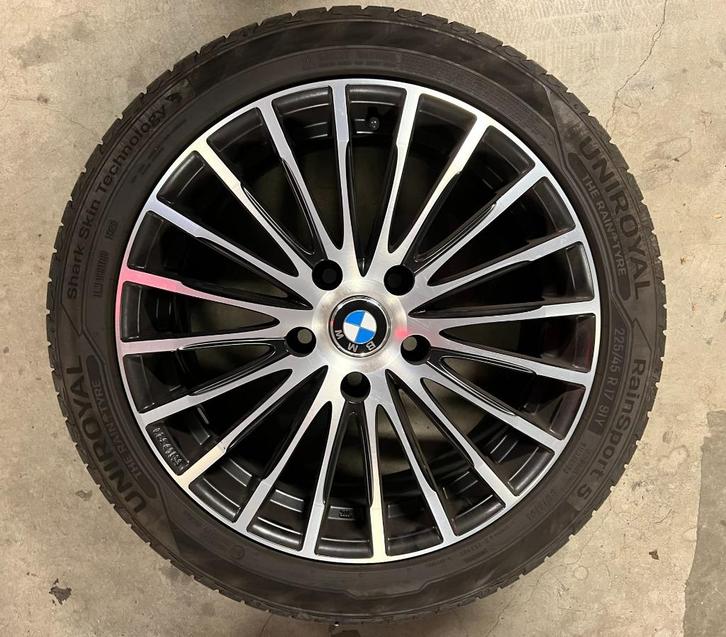 17" WIELEN met banden van 225 x 45 x 17, Auto-onderdelen, Banden en Velgen, Band(en), Zomerbanden, 17 inch, 225 mm, Personenwagen