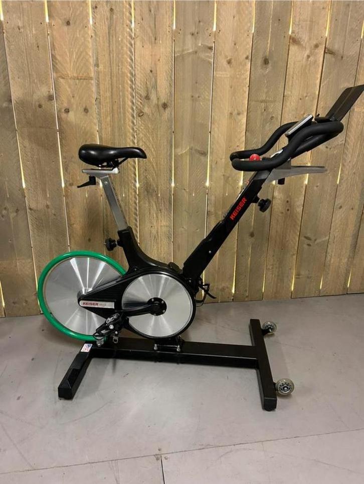 Vélos de spinning Keiser M3i spinningbikes ZWIFT spinbike, Sports & Fitness, Équipement de fitness, Comme neuf, Enlèvement