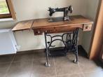 Antieke, decoratieve naaimachine merk Ganda, Ophalen, Gebruikt
