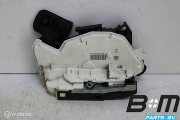 Portierslot rechtsvoor VW Golf 7 GTI 5K1837016E beschikbaar voor biedingen