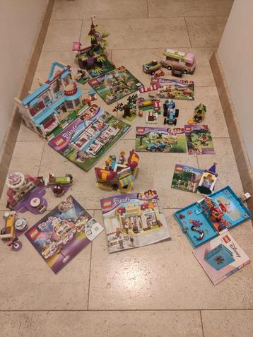 Groot lot Lego Friends - nieuwprijswaarde 249 euro beschikbaar voor biedingen