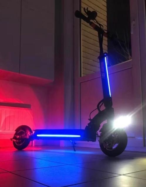 Elektrische step Zero 9 52Volt 600Watt (nieuwprijs 1090€), Fietsen en Brommers, Steps, Gebruikt, Elektrische step (E-scooter)