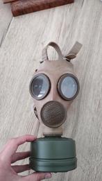 Gasmasker met filter, Verzamelen, Militaria | Algemeen, Landmacht, Ophalen, Kleding of Schoenen