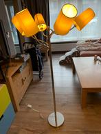 Prachtige staande lamp met 6 spaarlampen., Huis en Inrichting, Lampen | Vloerlampen, Ophalen, Zo goed als nieuw