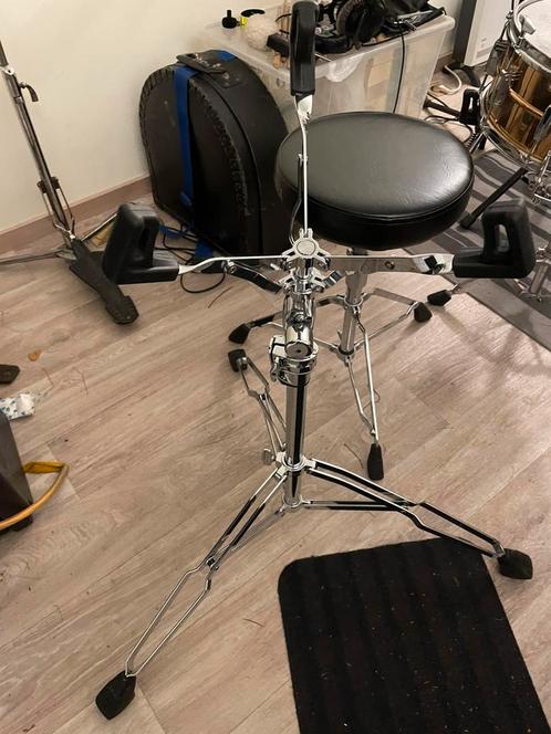 Pearl S-1030L snare stand, Muziek en Instrumenten, Drumstellen en Slagwerk, Zo goed als nieuw, Pearl, Ophalen