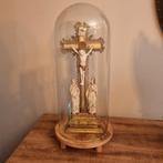 Magnifique crusifix sous globe, Antiek en Kunst, Antiek | Religieuze voorwerpen, Ophalen