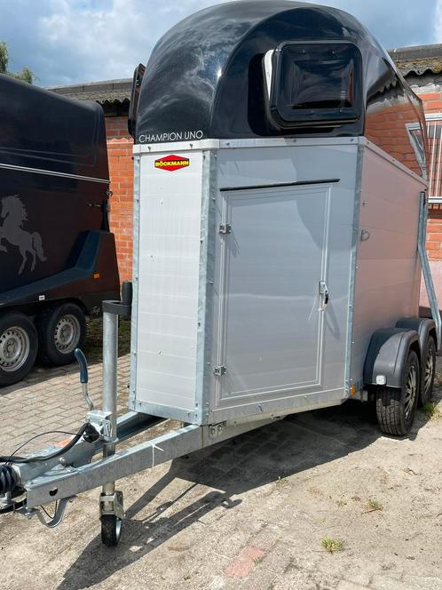 Paardentrailer te huur (1,5 paard), Dieren en Toebehoren, Paarden en Pony's | Trailers en Aanhangwagens, Zo goed als nieuw, Ophalen