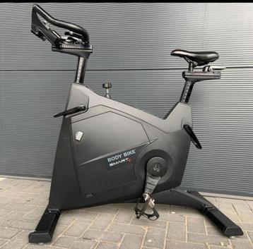 Bodybike smart + wattage ZWIFT spinning hometrainer spinbike beschikbaar voor biedingen