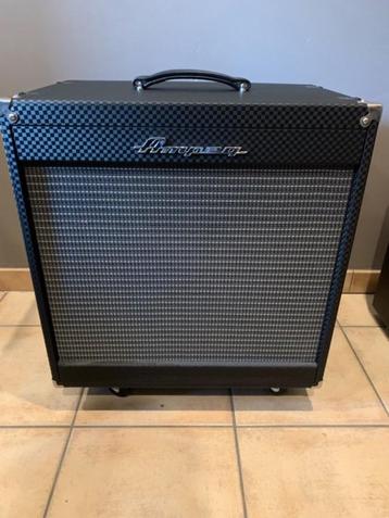 Cabs (Ampeg, Friedman) beschikbaar voor biedingen