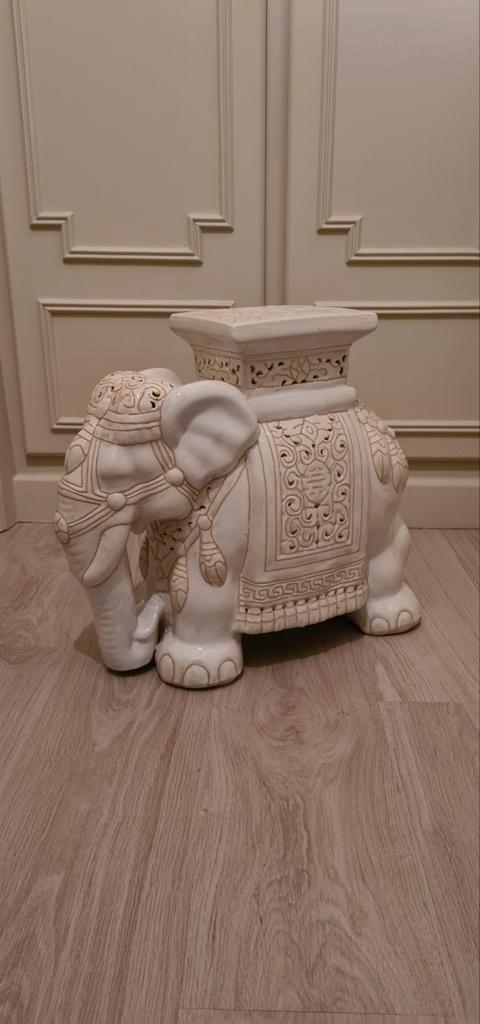 Vintage keramieken plantentafel olifant, Verzamelen, Beelden en Beeldjes, Gebruikt, Ophalen