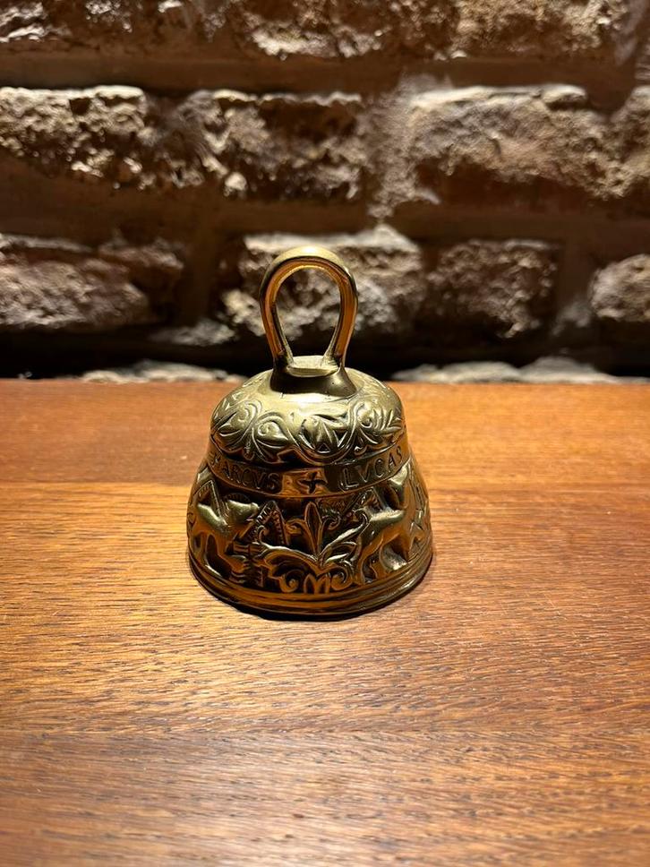 Antiek bronzen bel – met religieuze inscripties, Antiek en Kunst, Antiek | Brons en Koper, Ophalen of Verzenden