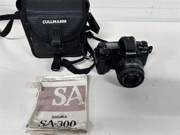 A6919. Sigma SA-300 analoge spiegelreflexcamera met 35-80mm  beschikbaar voor biedingen