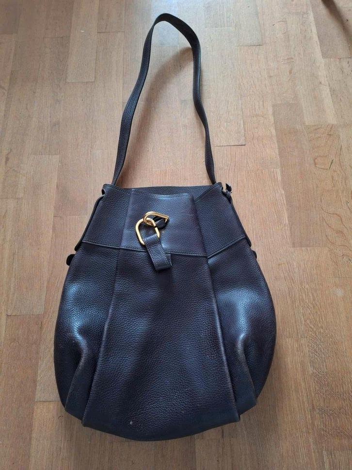 Delvaux tas - model Faust, Handtassen en Accessoires, Tassen | Damestassen, Zo goed als nieuw, Schoudertasje, Overige kleuren