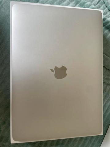 Macbook Air 13-inch beschikbaar voor biedingen