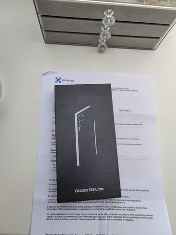 Samsung S25 Ultra Zwart 256 GB beschikbaar voor biedingen