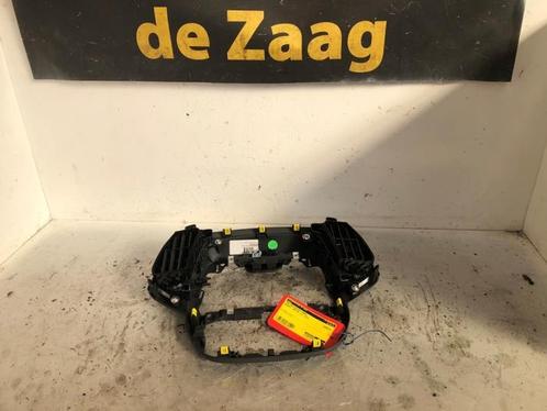 Radiobedienings paneel van een Renault Captur, Auto-onderdelen, Dashboard en Schakelaars, Renault, Gebruikt, 3 maanden garantie