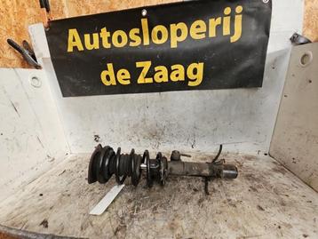 Schokdemperpoot rechts-voor van een Mini Paceman beschikbaar voor biedingen