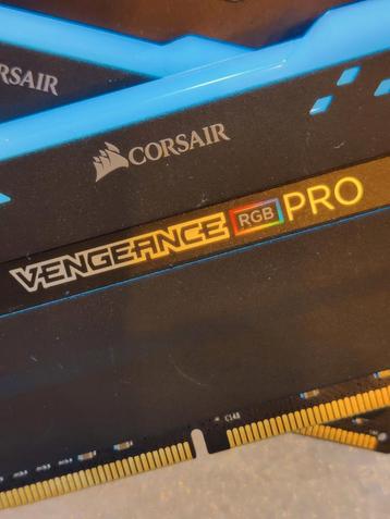 Corsair VENGEANCE RGB PRO 64GB. 3200Mhz beschikbaar voor biedingen