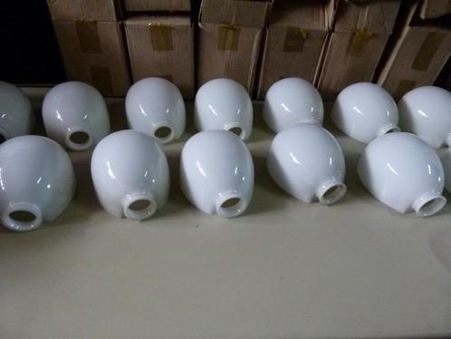 vintage old stock lampenschermen opaal mid century stukprijs, Verzamelen, Retro, Huis en Inrichting, Ophalen