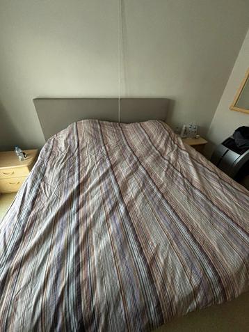 Boxspring beschikbaar voor biedingen