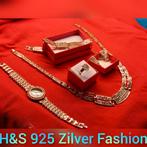 Parure modèle en plaqué or (Versace), ornée de zircones blan, Comme neuf, Réglable, Argent, Envoi