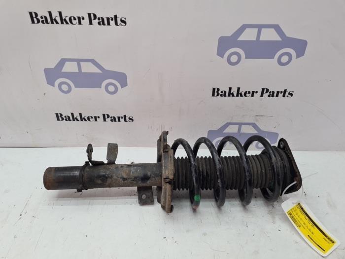 Barre amortisseur avant gauche d'un Ford Transit Connect, Autos : Pièces & Accessoires, Suspension & Châssis, Ford, Utilisé, 3 mois de garantie