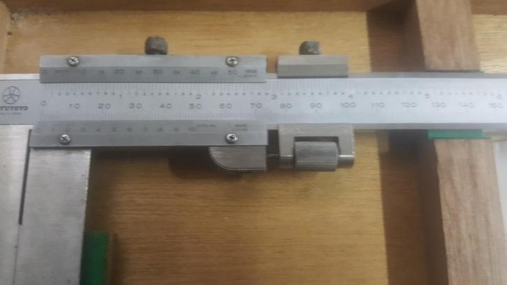 MITUTOYO 300 mm remklauw, Doe-het-zelf en Bouw, Meetapparatuur, Geluid, Ophalen