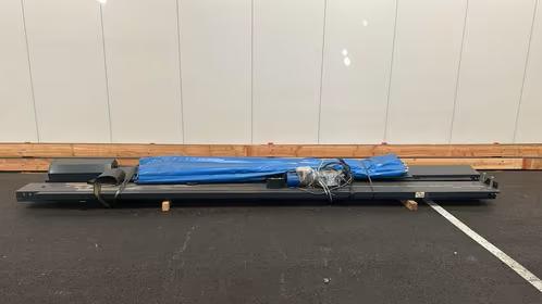 Verschillende poorten magazijn, werkplaats of garage, Tuin en Terras, Tuinpoorten, Gebruikt, Ophalen