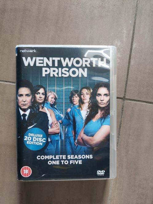 BOX Wentworth Prison seizoen 1-5, CD & DVD, DVD | TV & Séries télévisées, Comme neuf, Enlèvement ou Envoi